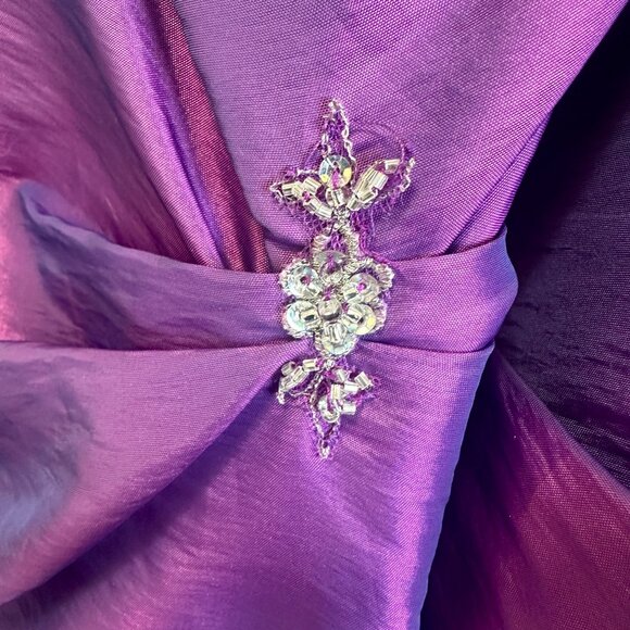 Strapless Purple Satin Corset Ball Gown Pageant Quinceanera Sweet 16 Prom Dress - Picture 8 of 16